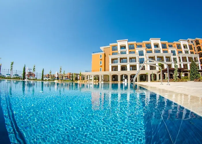 Üdülőközpont Premier 4*