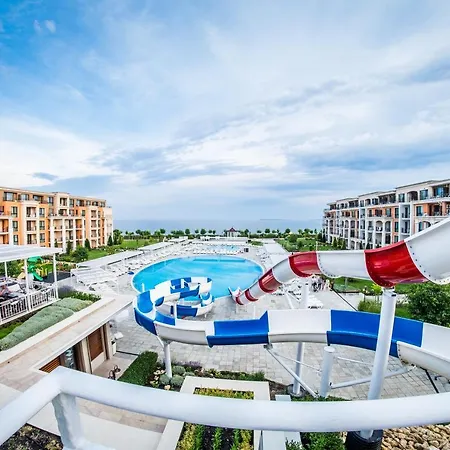 Premier Semesteranläggning (resort) Slăntjev Brjag