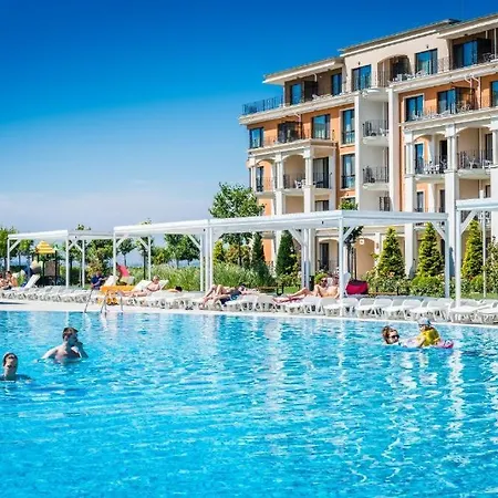 Premier Fort Beach Resort