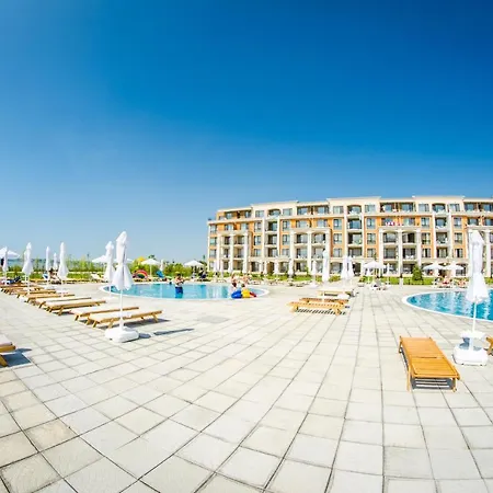 Premier Fort Beach Resort 4*